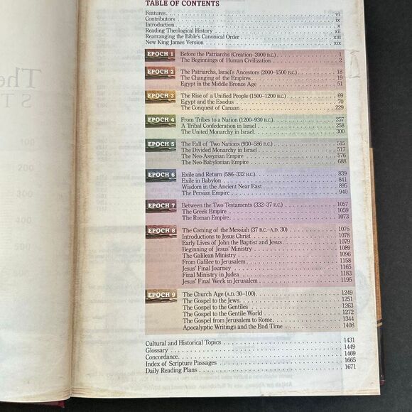 Chronological Study Bible NKJV New King James Version Thomas Nelson Hardcover - Picture 6 of 8